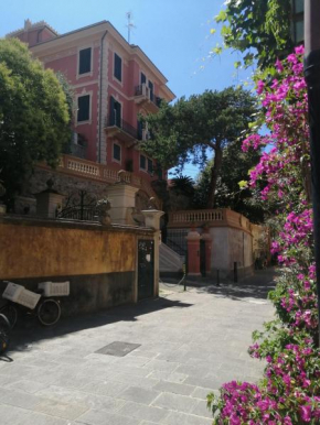 La casa del girasole, Sestri Levante